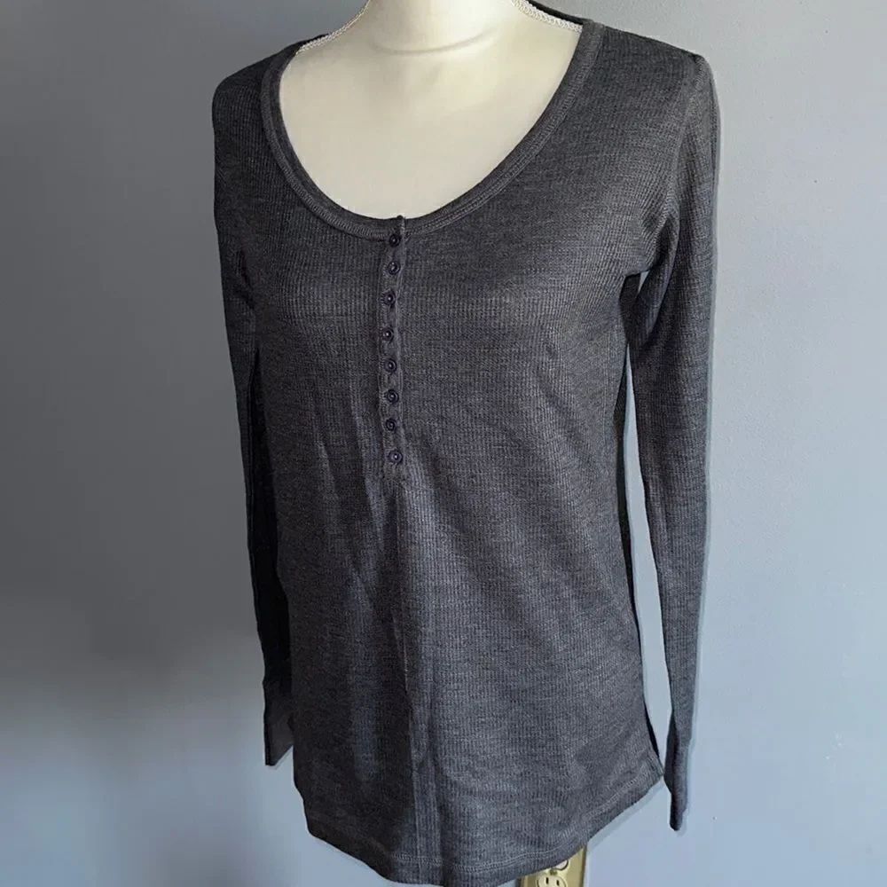 American Vanity Long Sleeve Tee!